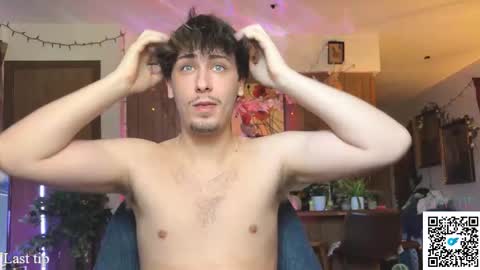 Snapshot of dylandaniel69 chatting on November 2025 07:38:02 PM Dylan Daniel 7.8 online show from November 2025 07:38:02 PM