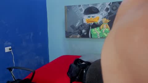 Snapshot of dylanguss chatting on November 2025 07:46:02 PM dylanguss online show from November 2025 07:46:02 PM