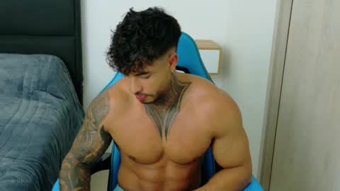 Snapshot of dylanrivera_ chatting on June 2026 02:24:02 AM Dylan Rivera online show from June 2026 02:24:02 AM