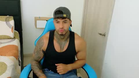 Snapshot of dylanrivera_ chatting on June 2026 02:10:02 PM Dylan Rivera online show from June 2026 02:10:02 PM