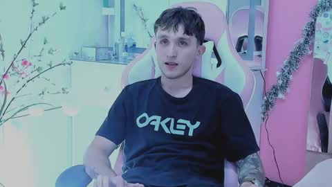 ---DYLAN--- online show from January 2026 04:38:01 AM