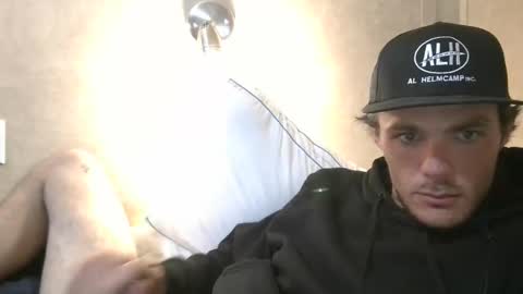 Snapshot of dylp400 chatting on March 2025 10:07:02 AM dylp400 online show from March 2025 10:07:02 AM