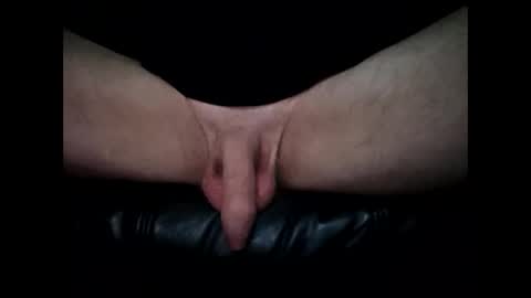 Snapshot of dynamitedavy chatting on April 2026 07:08:02 PM dynamitedavy online show from April 2026 07:08:02 PM
