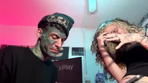 Dyskizly online show from April 2026 12:02:01 AM