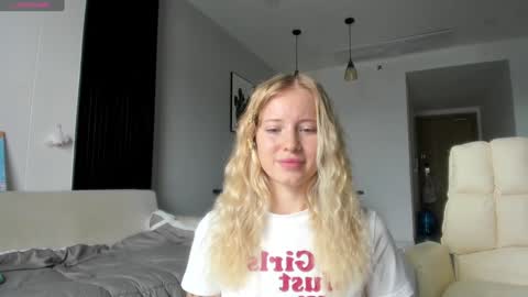 fansly - yourbestbaby online show from January 2025 05:06:02 AM