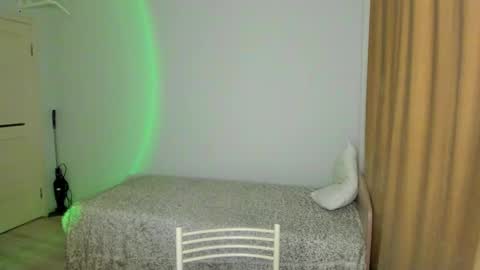 fansly - yourbestbaby online show from February 2026 04:09:01 AM