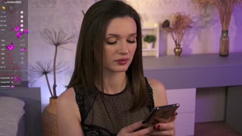 Snapshot of e_vvv_a chatting on February 2025 02:55:02 PM Eva online show from February 2025 02:55:02 PM