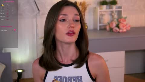 Snapshot of e_vvv_a chatting on September 2025 03:34:01 PM Eva online show from September 2025 03:34:01 PM