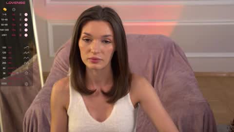 Snapshot of e_vvv_a chatting on September 2025 03:47:02 PM Eva online show from September 2025 03:47:02 PM