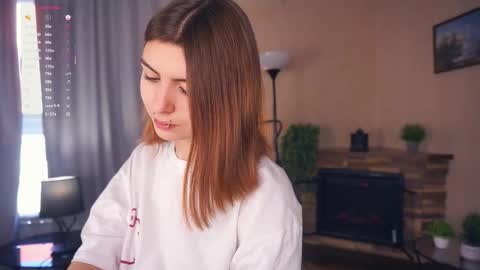 Emma online show from October 2025 06:10:02 AM