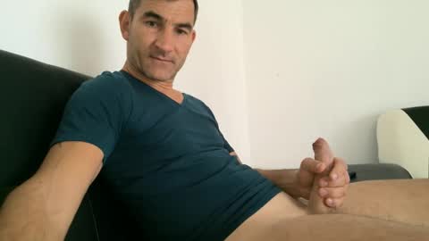 Snapshot of easystyle1 chatting on May 2026 12:55:02 PM Andrew online show from May 2026 12:55:02 PM