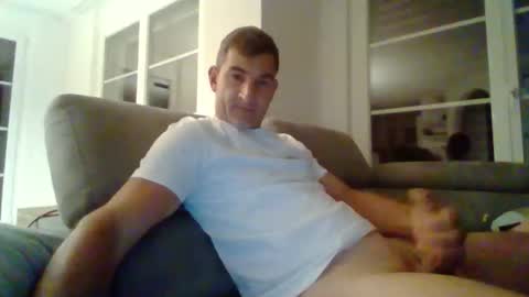 Snapshot of easystyle1 chatting on June 2026 10:14:02 PM Andrew online show from June 2026 10:14:02 PM