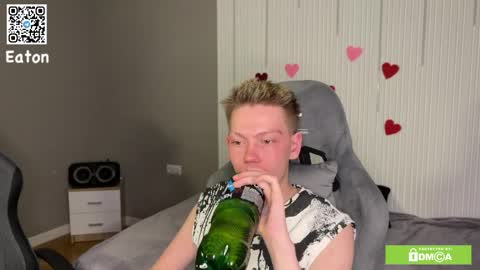 Snapshot of eaton_ chatting on March 2026 02:07:02 PM eaton_ online show from March 2026 02:07:02 PM