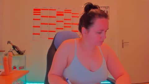 Snapshot of ebikon24 chatting on April 2026 06:38:01 PM ebikon24 online show from April 2026 06:38:01 PM