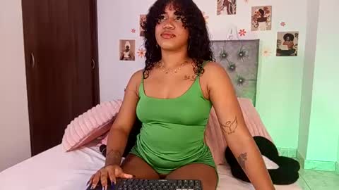Snapshot of ebony_af chatting on June 2026 01:41:02 AM ebony_af online show from June 2026 01:41:02 AM