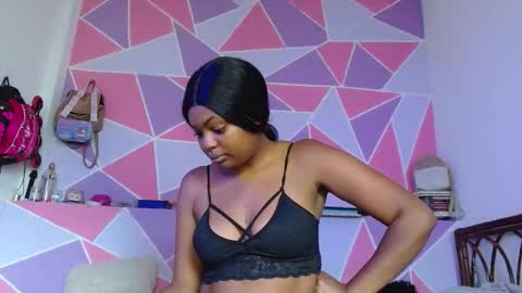 Alika Ashanti online show from November 2025 04:51:02 PM