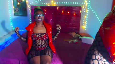 chayna smith online show from April 2026 04:43:02 AM