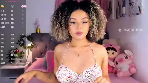 Snapshot of ebony_curly2 chatting on July 2026 09:00:02 PM isa online show from July 2026 09:00:02 PM