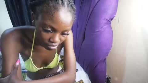 Snapshot of ebony_desire1 chatting on April 2026 12:29:02 PM Desire online show from April 2026 12:29:02 PM
