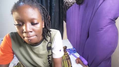 Snapshot of ebony_desire1 chatting on April 2026 05:51:02 PM Desire online show from April 2026 05:51:02 PM