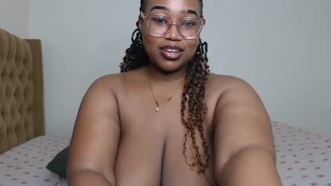 Snapshot of ebony_doll5 chatting on July 2026 06:50:01 PM ebony_doll5 online show from July 2026 06:50:01 PM