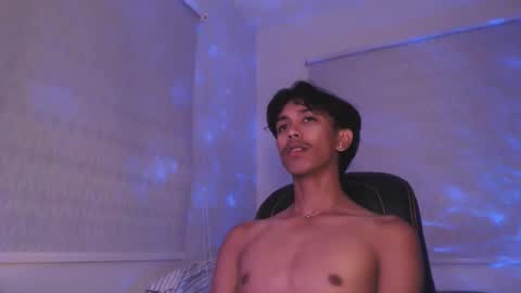 ebony_fuckboy online show from October 2025 06:30:01 PM