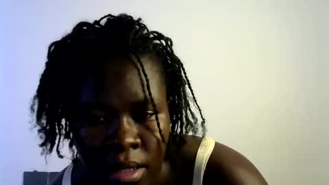 Snapshot of ebony_lynne chatting on March 2026 03:51:01 PM ebony_lynne online show from March 2026 03:51:01 PM