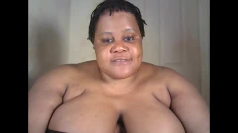 ebony_magixs online show from October 2025 07:36:02 PM