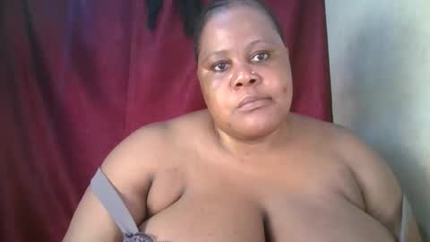 ebony_magixs online show from October 2025 07:15:02 PM