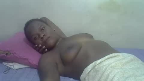 ebony_pearl59 online show from November 2025 04:22:01 PM