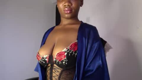 Snapshot of ebony_pussy98 chatting on March 2026 06:31:02 AM delilah online show from March 2026 06:31:02 AM