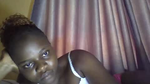 Snapshot of ebony_tasha chatting on February 2025 07:53:02 AM tasha online show from February 2025 07:53:02 AM