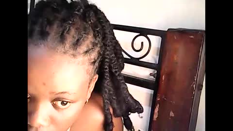 ebony_vellyn20 online show from March 2026 08:32:02 AM