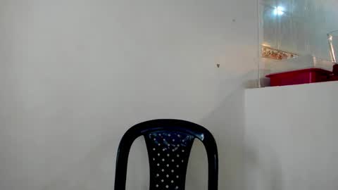   online show from November 2025 10:10:02 PM