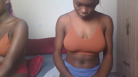 Snapshot of ebonydreamgirl_ chatting on September 2025 06:33:02 PM ebonydreamgirl_ online show from September 2025 06:33:02 PM