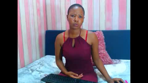 ebonyfirexx4u online show from January 2026 01:49:01 PM