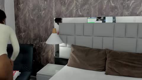 ebonylua online show from January 2026 07:19:02 PM