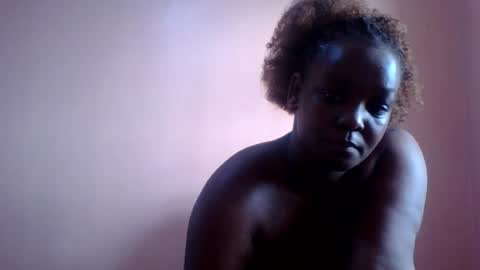 Snapshot of ebonymayahh chatting on June 2026 12:22:01 PM ebonymayahh online show from June 2026 12:22:01 PM