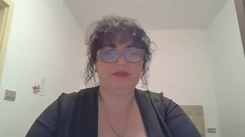 echo_dust online show from April 2026 06:26:01 PM