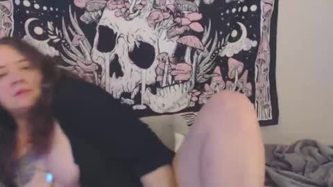 Weird Echo online show from March 2026 12:16:01 AM