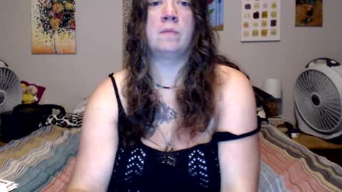 Snapshot of echosol17 chatting on August 2026 01:08:02 AM Weird Echo online show from August 2026 01:08:02 AM