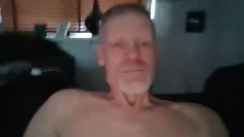 eddie4767 online show from November 2025 09:37:02 AM