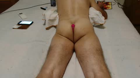 eddy_1968 online show from September 2025 11:26:02 AM