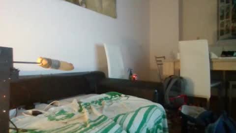 eder1988 online show from November 2025 10:03:02 PM