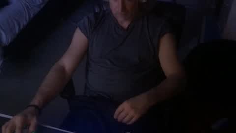 edgemeallnight online show from January 2026 04:17:02 AM