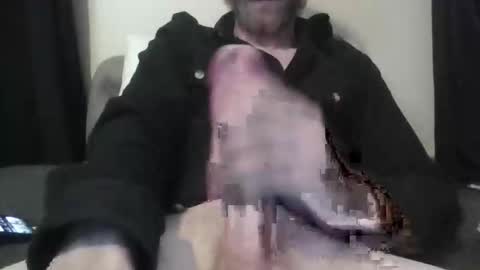 edger1991 online show from May 2026 07:51:01 PM