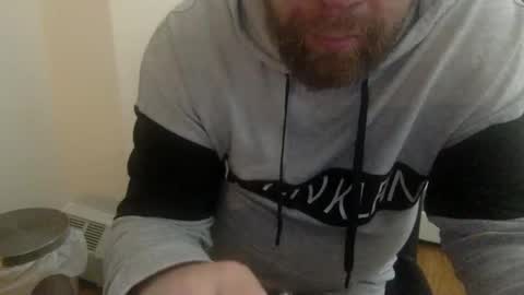 edger4lif3 online show from November 2025 08:08:02 PM