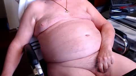 Snapshot of edginginedmonton chatting on February 2025 07:30:02 PM edginginedmonton online show from February 2025 07:30:02 PM