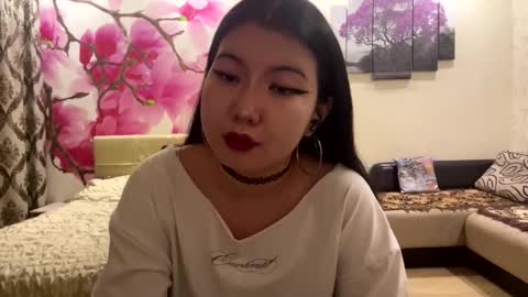 Eri online show from March 2026 05:49:01 PM