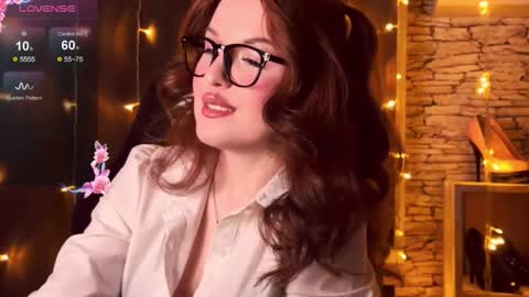 Snapshot of edithafarro chatting on October 2025 12:17:02 AM Friendly neighbourhoud redhead online show from October 2025 12:17:02 AM